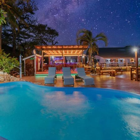 Hotel And Dive Center Roatan Yacht Club French Harbour Esterno foto