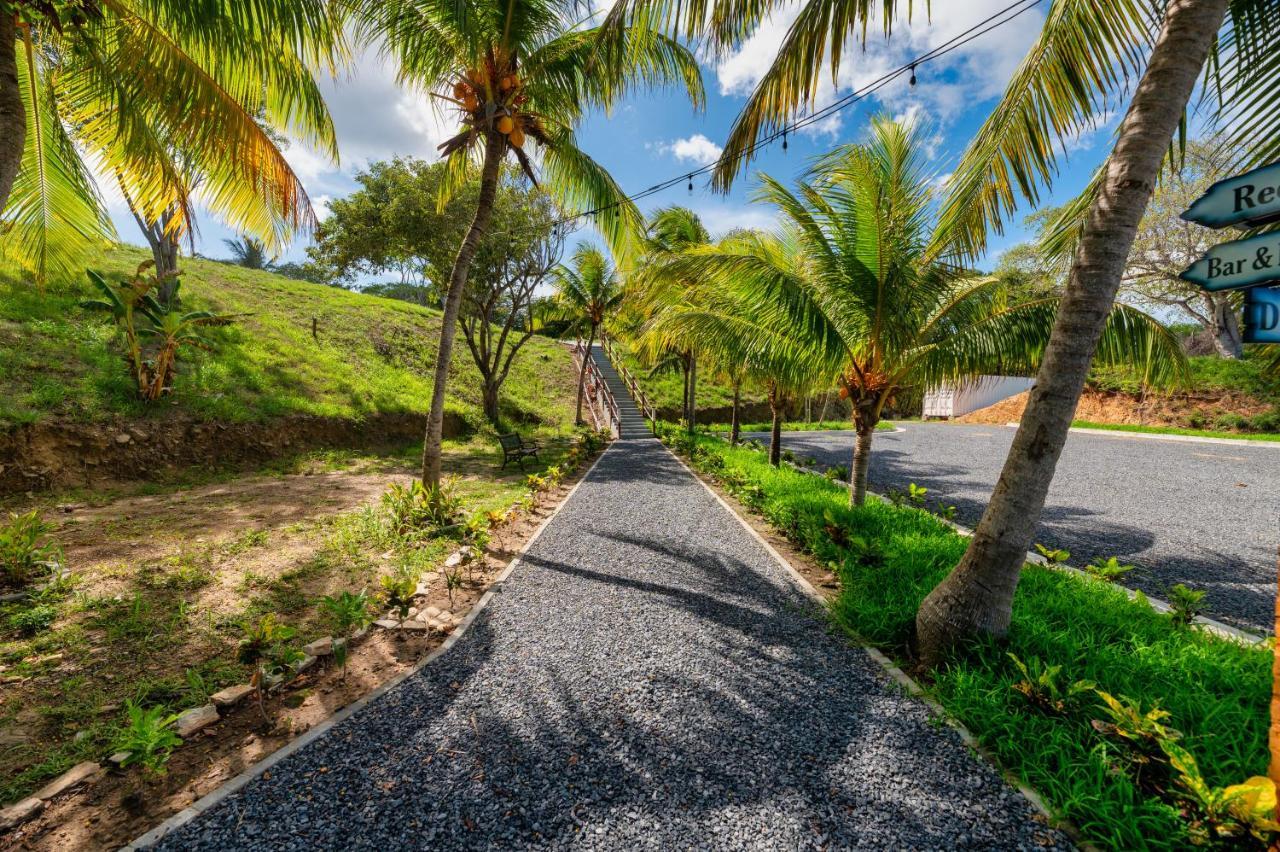 Hotel And Dive Center Roatan Yacht Club French Harbour Esterno foto
