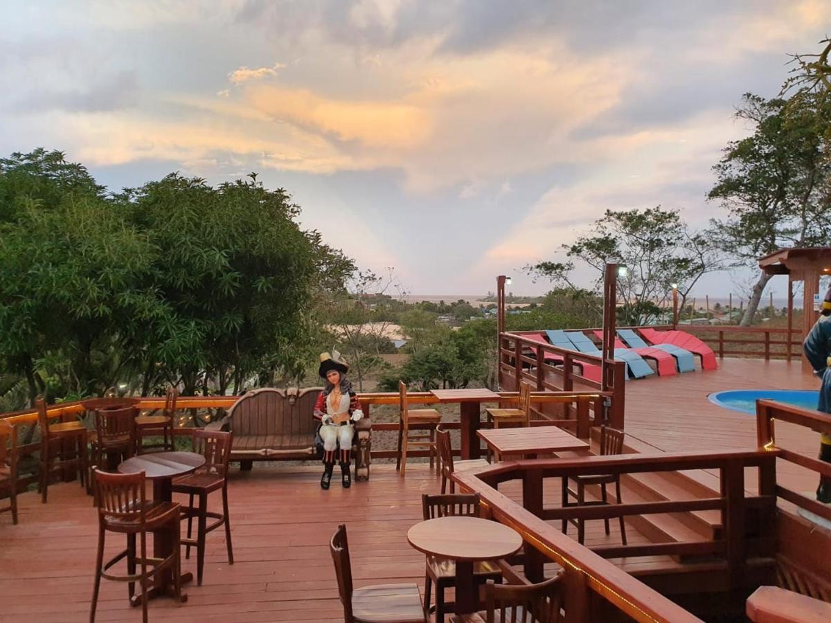 Hotel And Dive Center Roatan Yacht Club French Harbour Esterno foto
