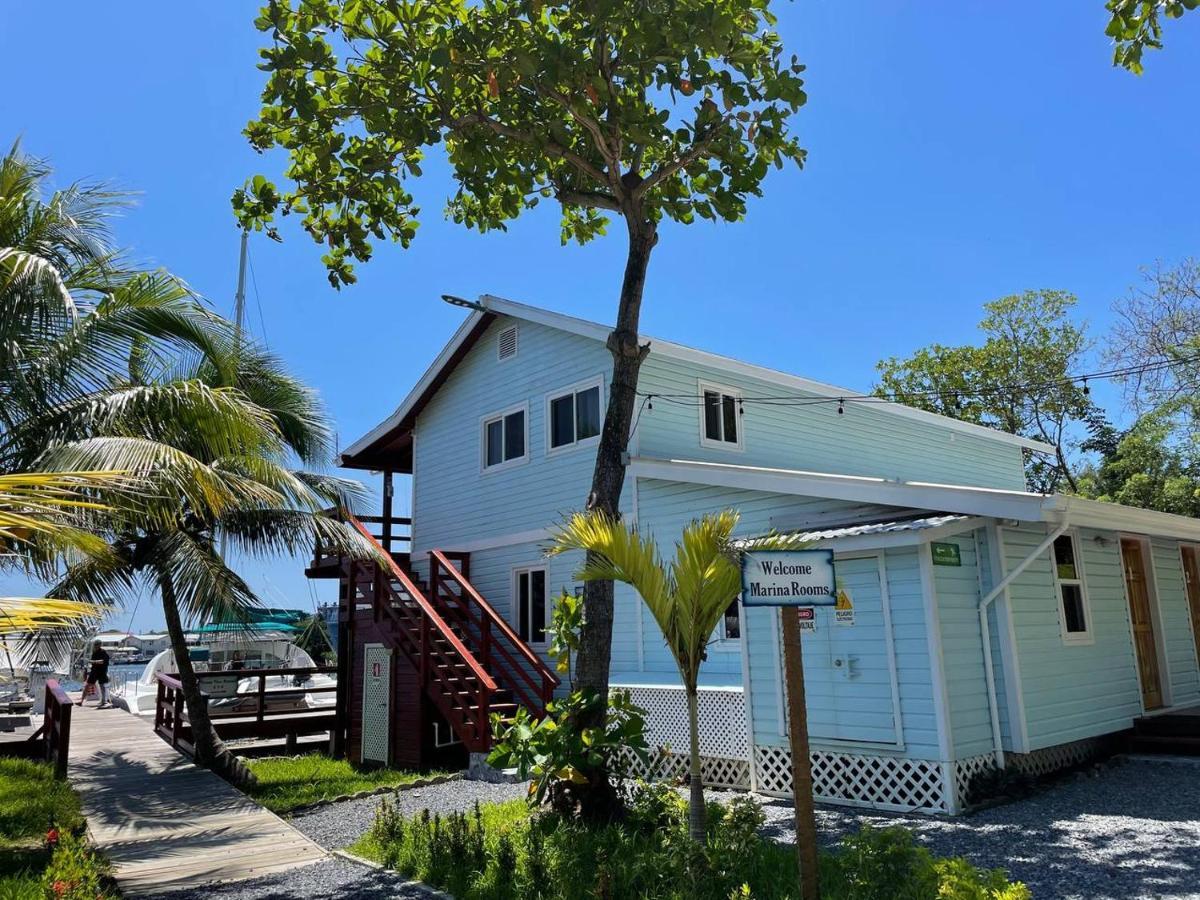 Hotel And Dive Center Roatan Yacht Club French Harbour Esterno foto